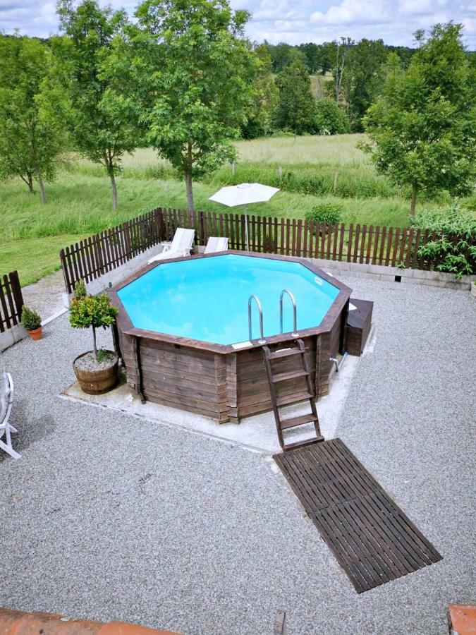 Exideuil-sur-Vienne Maison Loubignac At Les Vergnes Gites المظهر الخارجي الصورة